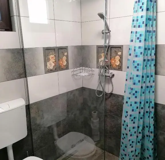 اتاق سوپریور خانوادگی, Casa Mura