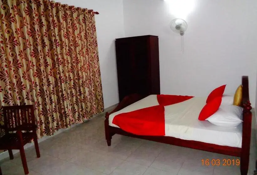 Economy-huone, Solal Villa