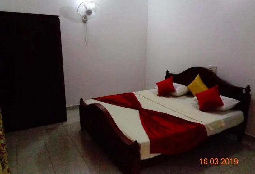 Economy-huone, Solal Villa
