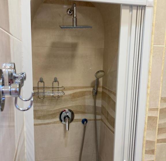 اتاق استاندارد با وان آب گرم, B&b La Reggia Di Rihanna Spa