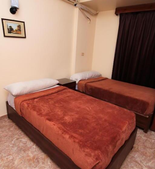 اتاق استاندارد, New Saint Catherine