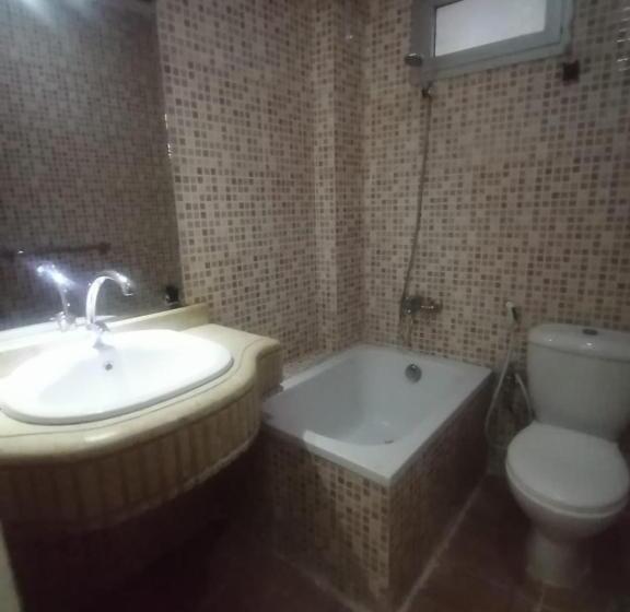 اتاق استاندارد, New Saint Catherine