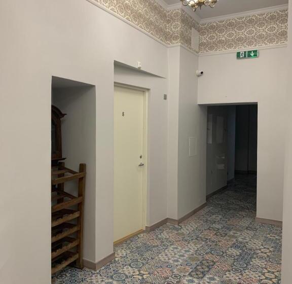 استودیو خانوادگی, Nb Apartments Riga Old Town