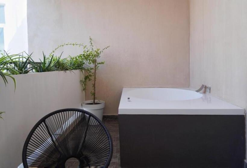 غرفة قياسية رباعية, Palazzo Santamarina Luxury Suite & Spa