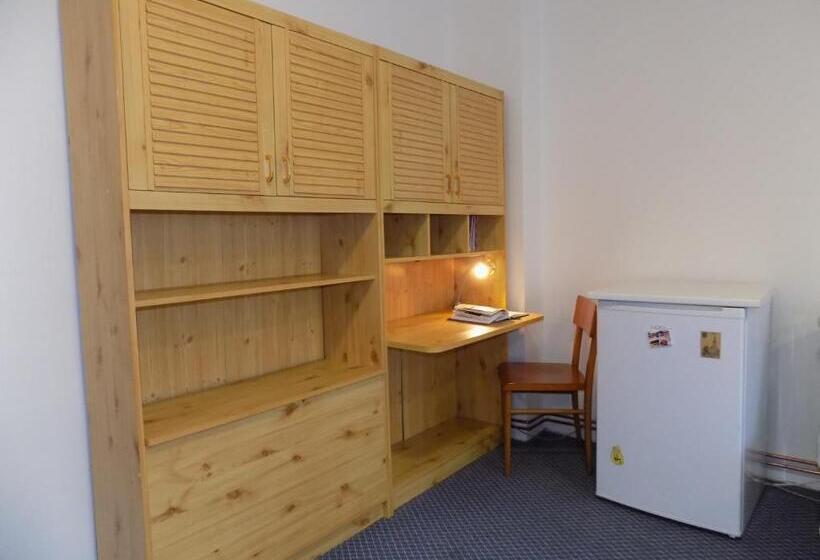 패밀리 룸, Prázdninový Dům Sloup   Sloup V čechách