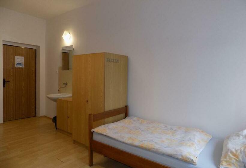 4인용 스탠다드 룸, Prázdninový Dům Sloup   Sloup V čechách