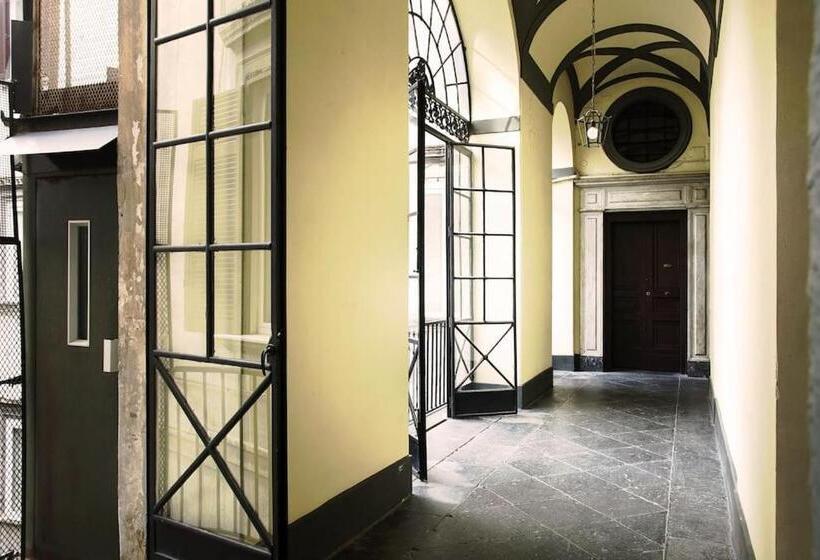 سوییت خانوادگی, Real Paggeria