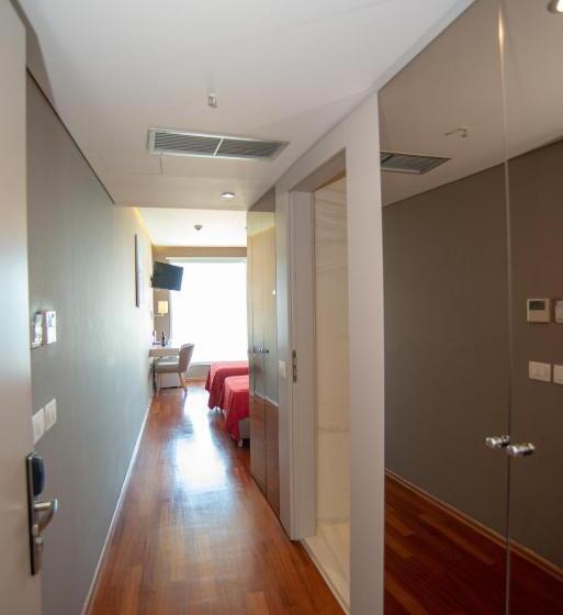 オーシャンビュースタンダードルーム, Bougainville Bay