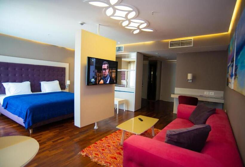 オーシャンビュージュニアスイート, Bougainville Bay