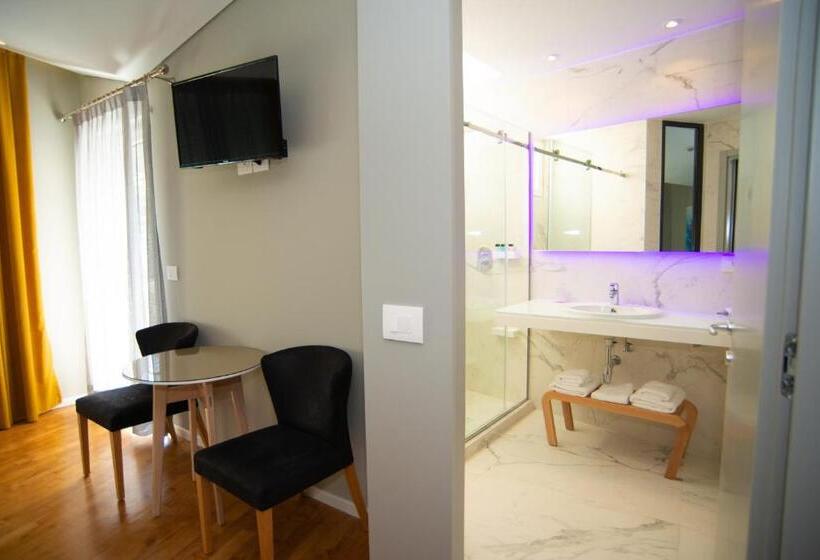 デラックスルーム, Bougainville Bay