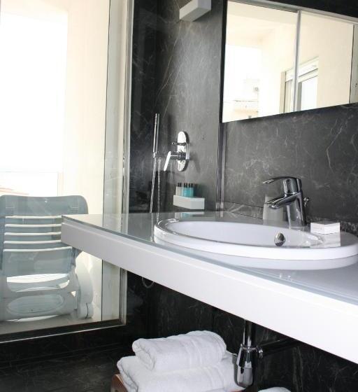 オーシャンビューデラックスルーム, Bougainville Bay