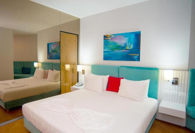 バルコニー付きスタンダードルーム, Bougainville Bay