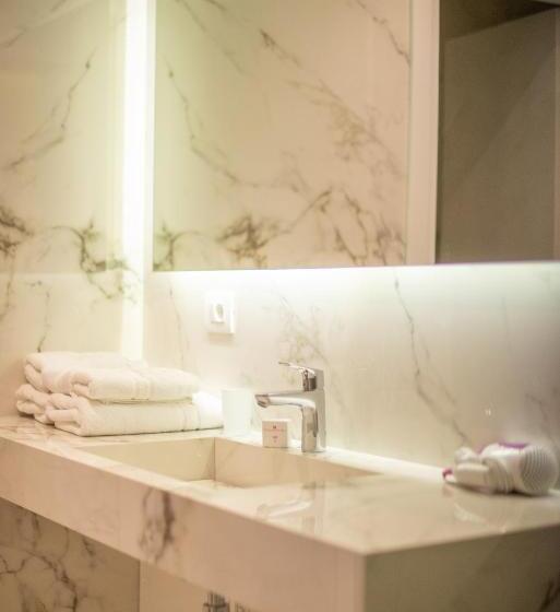 オーシャンビュースーペリアースイート, Bougainville Bay