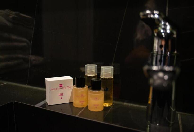 ガーデンビュースタンダードルーム, Bougainville Bay