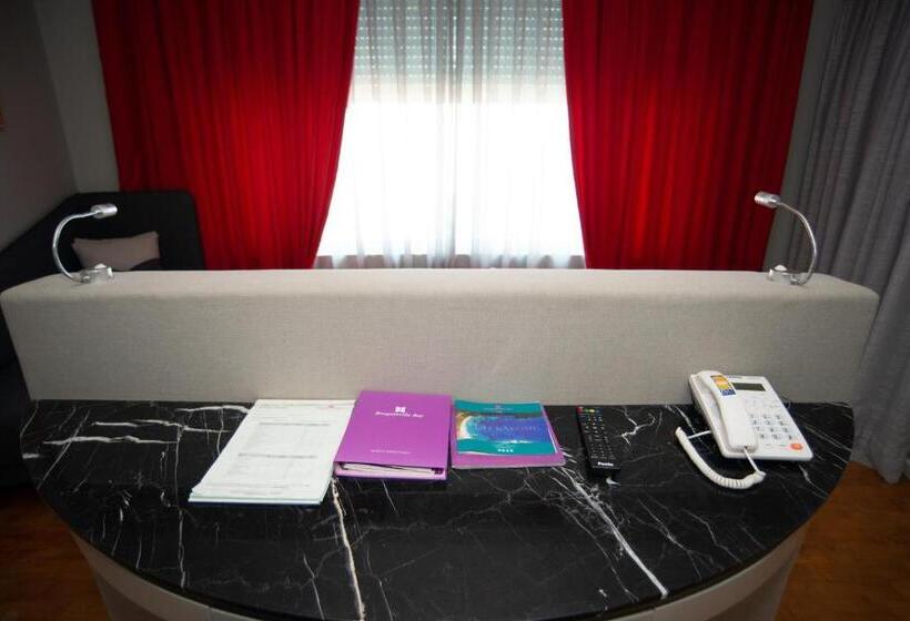 オーシャンビューデラックスルーム, Bougainville Bay