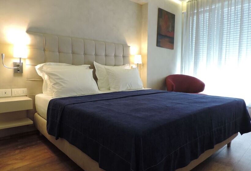 オーシャンビュースタンダードルーム, Bougainville Bay