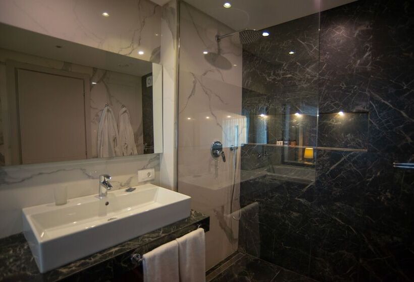 オーシャンビュージュニアスイート, Bougainville Bay