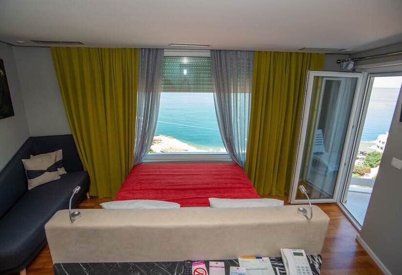 オーシャンビューデラックスルーム, Bougainville Bay