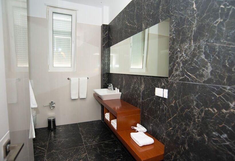 デュプレックス2ベッドルームアパート, Bougainville Bay