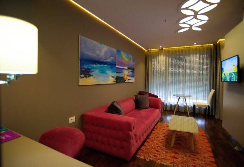 オーシャンビュージュニアスイート, Bougainville Bay