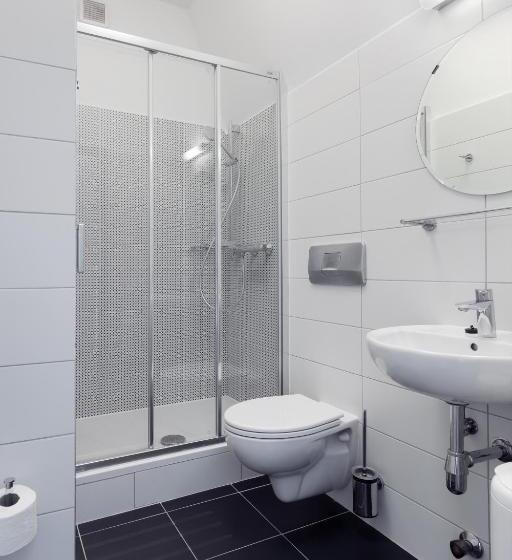 4인용 스탠다드 룸, Hostel Marmota