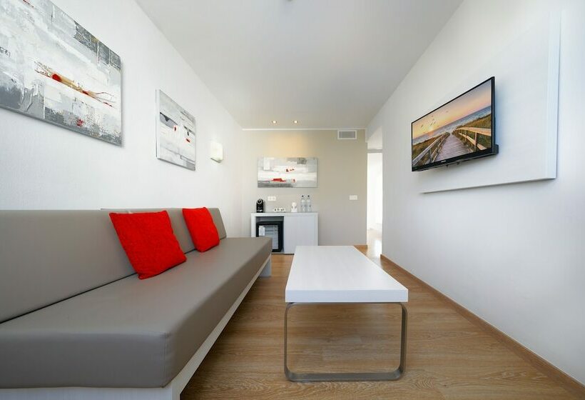 Полулюкс, Aequora Lanzarote Suites