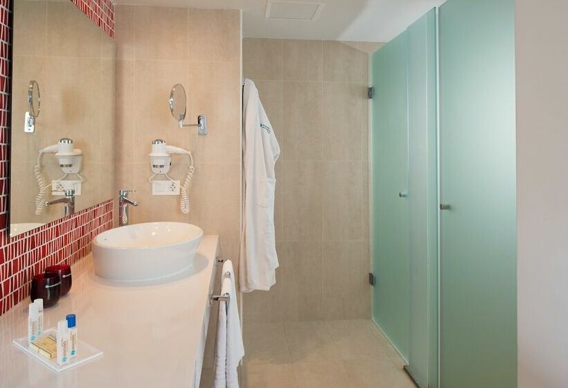 Полулюкс, Aequora Lanzarote Suites