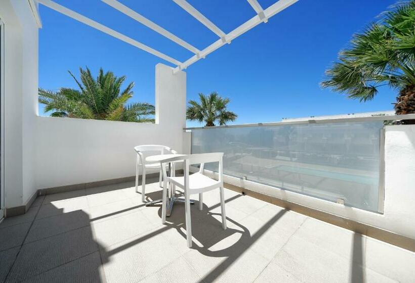 Семейный Полулюкс, Aequora Lanzarote Suites