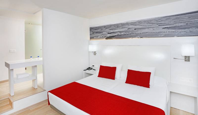 Полулюкс, Aequora Lanzarote Suites