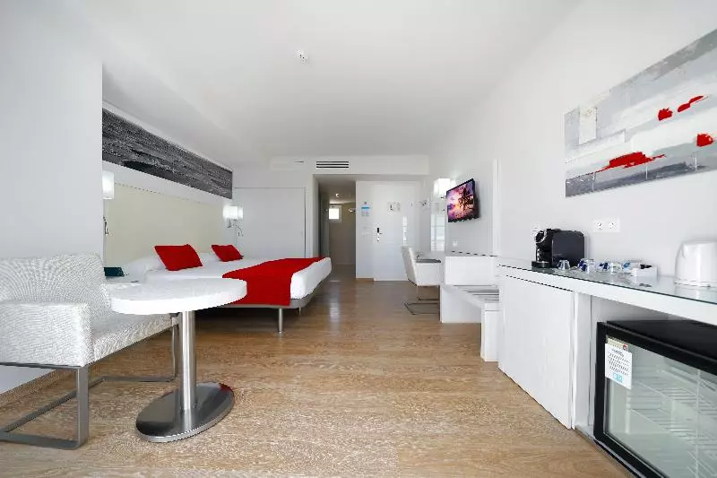 اتاق استاندارد, Aequora Lanzarote Suites
