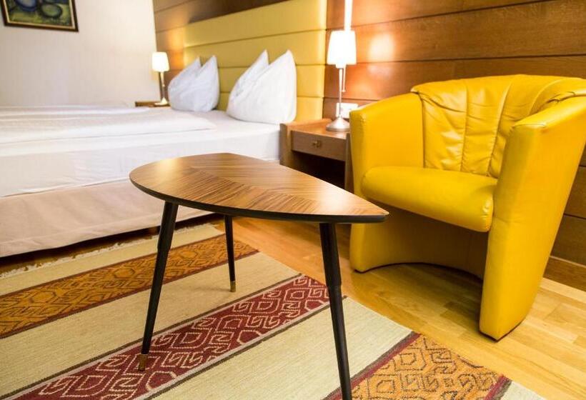 חדר קומפורט, Brauhaus Breznik