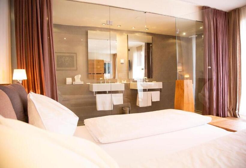 חדר סופריור, Brauhaus Breznik