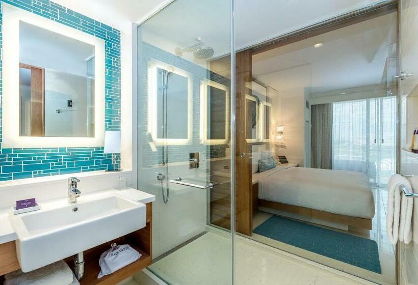 اتاق استاندارد با تخت بزرگ, Grand Hyatt Baha Mar