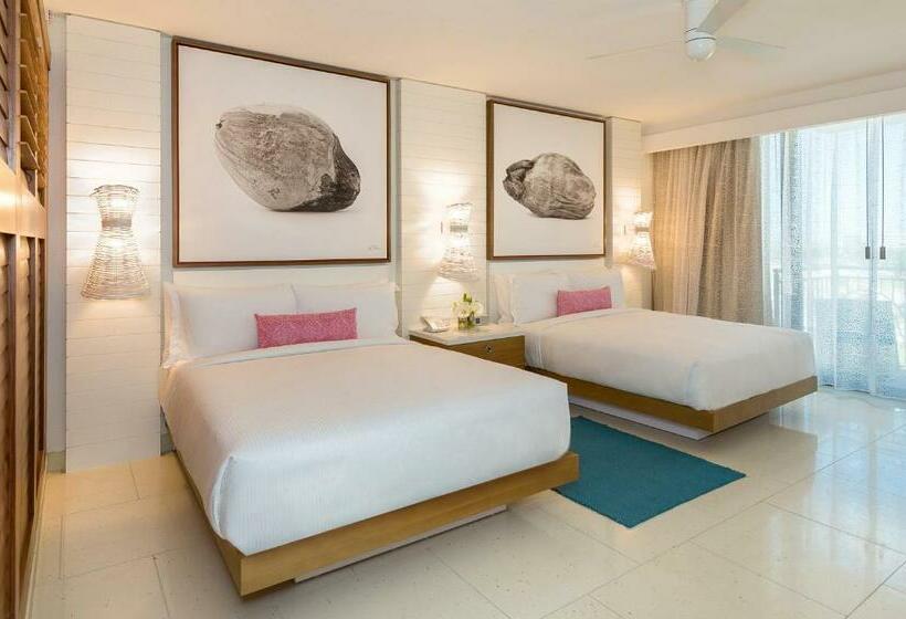 اتاق استاندارد با بالکن و چشم‌انداز دریا, Grand Hyatt Baha Mar