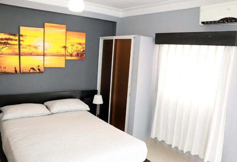 اتاق سوپریور سه تخته, Merey