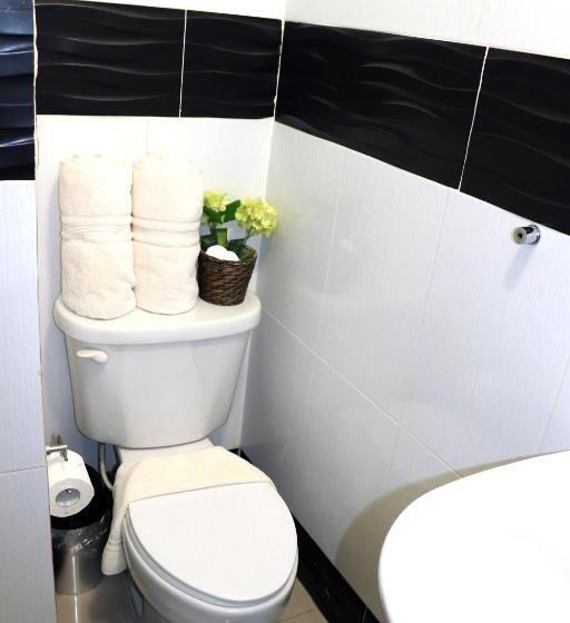 اتاق استاندارد, Merey