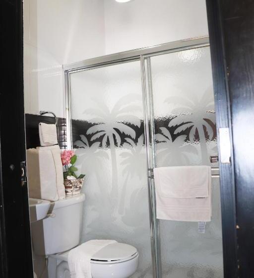 اتاق استاندارد, Merey