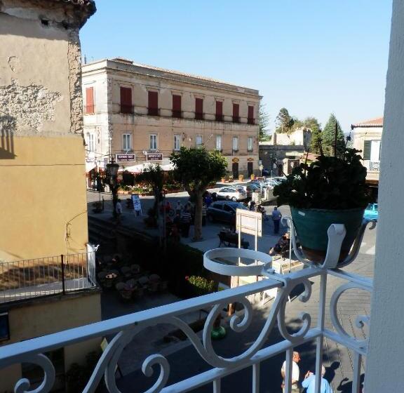 バルコニー付きスタンダードルーム, Portercole B&b