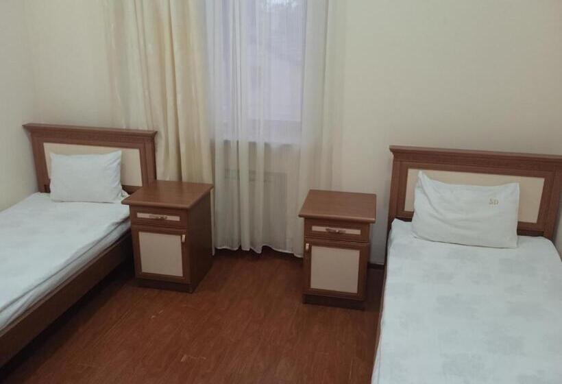 اتاق استاندارد, Sd David