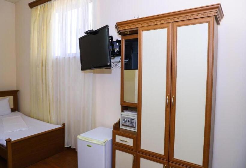 اتاق استاندارد, Sd David