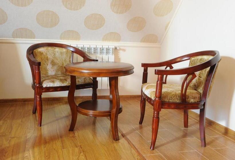 اتاق خانوادگی, Sd David