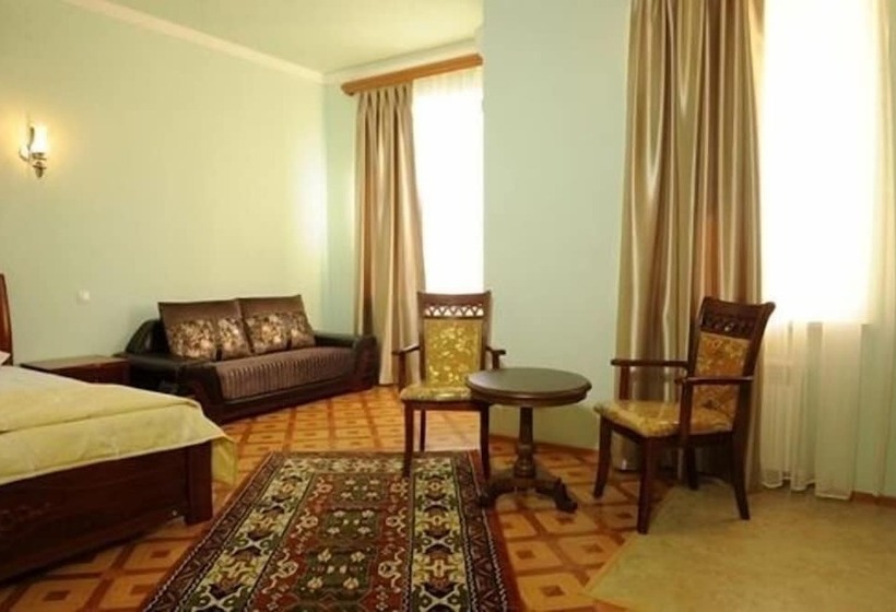 اتاق استاندارد, Sd David