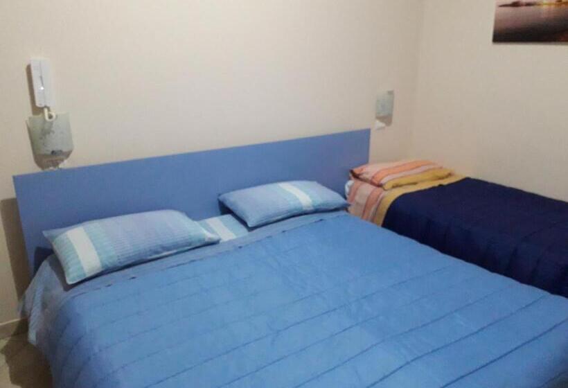 اتاق استاندارد, G&g Bed & Breakfast