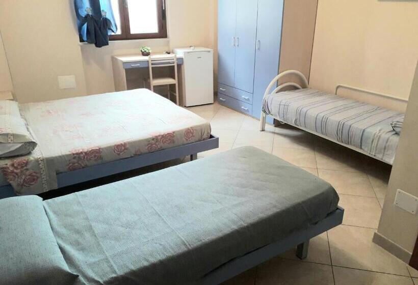Номер Стандарт, G&g   Bed & Breakfast