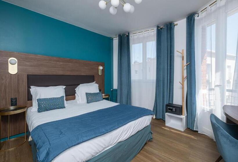 Номер Deluxe с Балконом, The Originals Boutique, Hôtel Le Marignan,le Havre Centre Gare