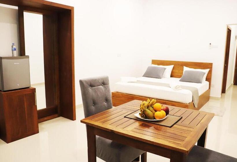 디럭스 룸 바다 전망, Marakolliya Beach Resort