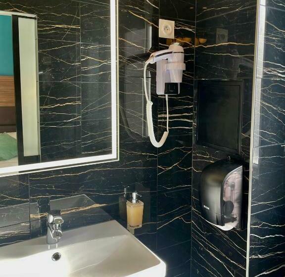 חדר סופריור, The Originals Boutique, Hôtel Le Marignan,le Havre Centre Gare