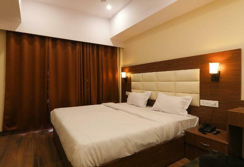 デラックスルーム, Fabhotel Blueark