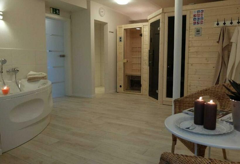 Апартаменты 2 Спальни, Ferienwohnung Hofblick