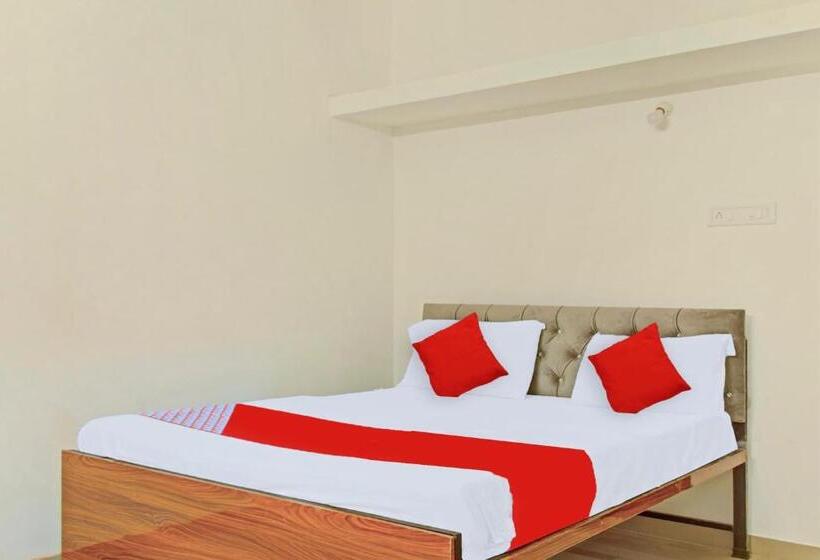 Quarto Triplo Clássico, O Krishna Villa